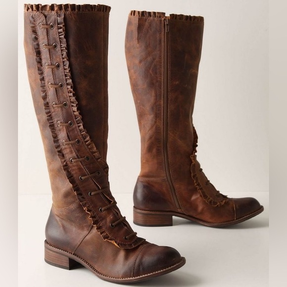 🤎ISO🤎 Miss Albright, Winding Ruffle boot, Anthropologie - Picture 1 of 1